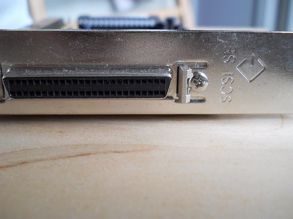 Контроллеры IDE и SCSI дисков FastTrak tx2000 и Tekram DC395u