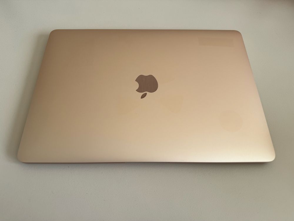 Mcbook air M1 2020