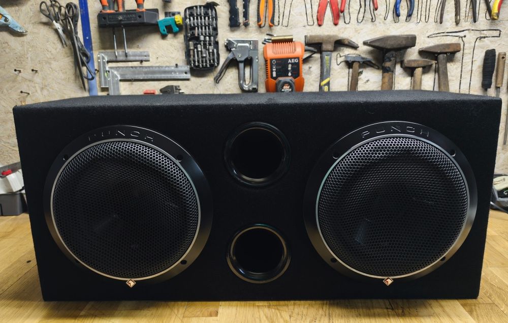 Skrzynia Basowa 2x Rockford P2-10d4 , 600w rms 1ohm , 2x4ohm 25cm 10"