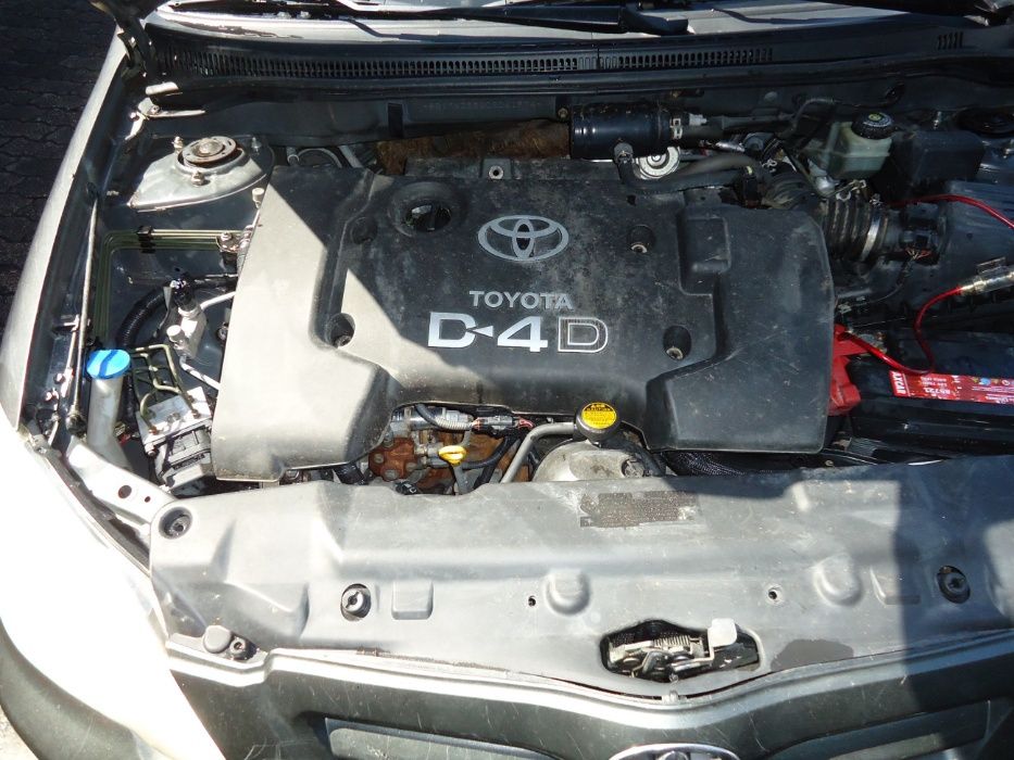 Toyota Corolla 2.0 D4d 116cv (1CD-FTV) de 2006 só ás peças