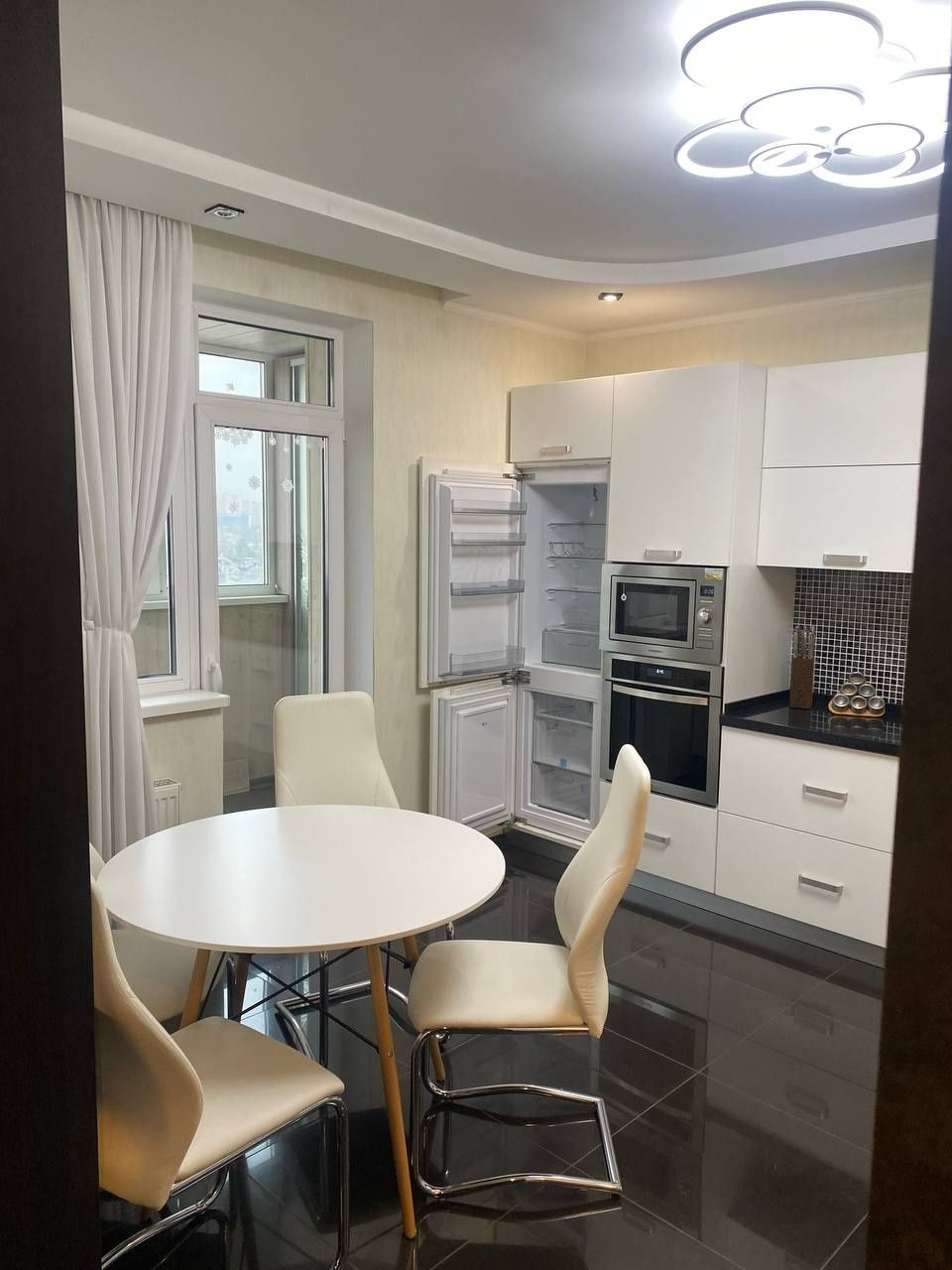 Оренда квартири в ЖК Friendly House вул. Аболмасова 4а