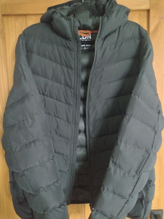 Męska kurtka czarna zimowa brave soul L/XL