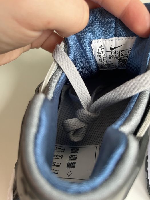 Sneakersy Nike Air Huarache buty sportowe męskie/ chłopięce