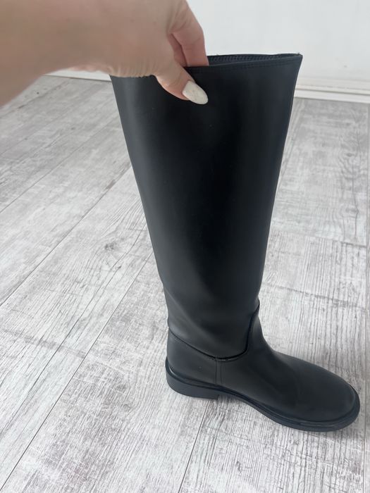 Чоботи/ботильйони pull&bear