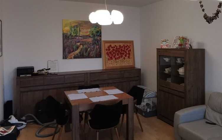 Komoda, stół, witryna, słupek