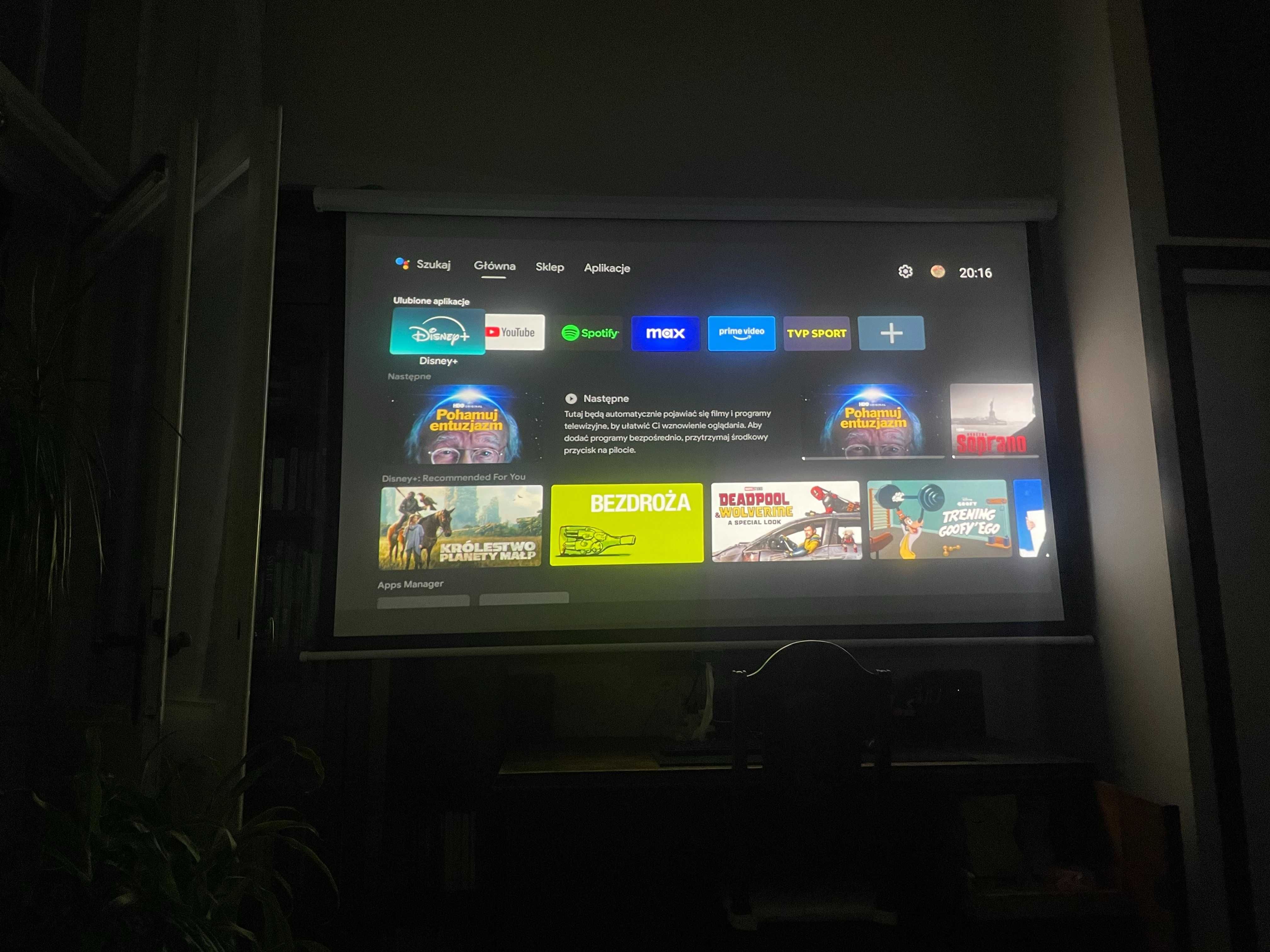 Smart projektor BenQ X1300i do kina i gier z Android TV