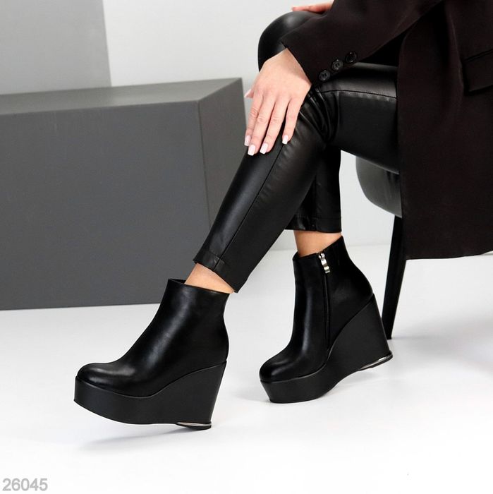 Жіночі шкіряні зимові черевики