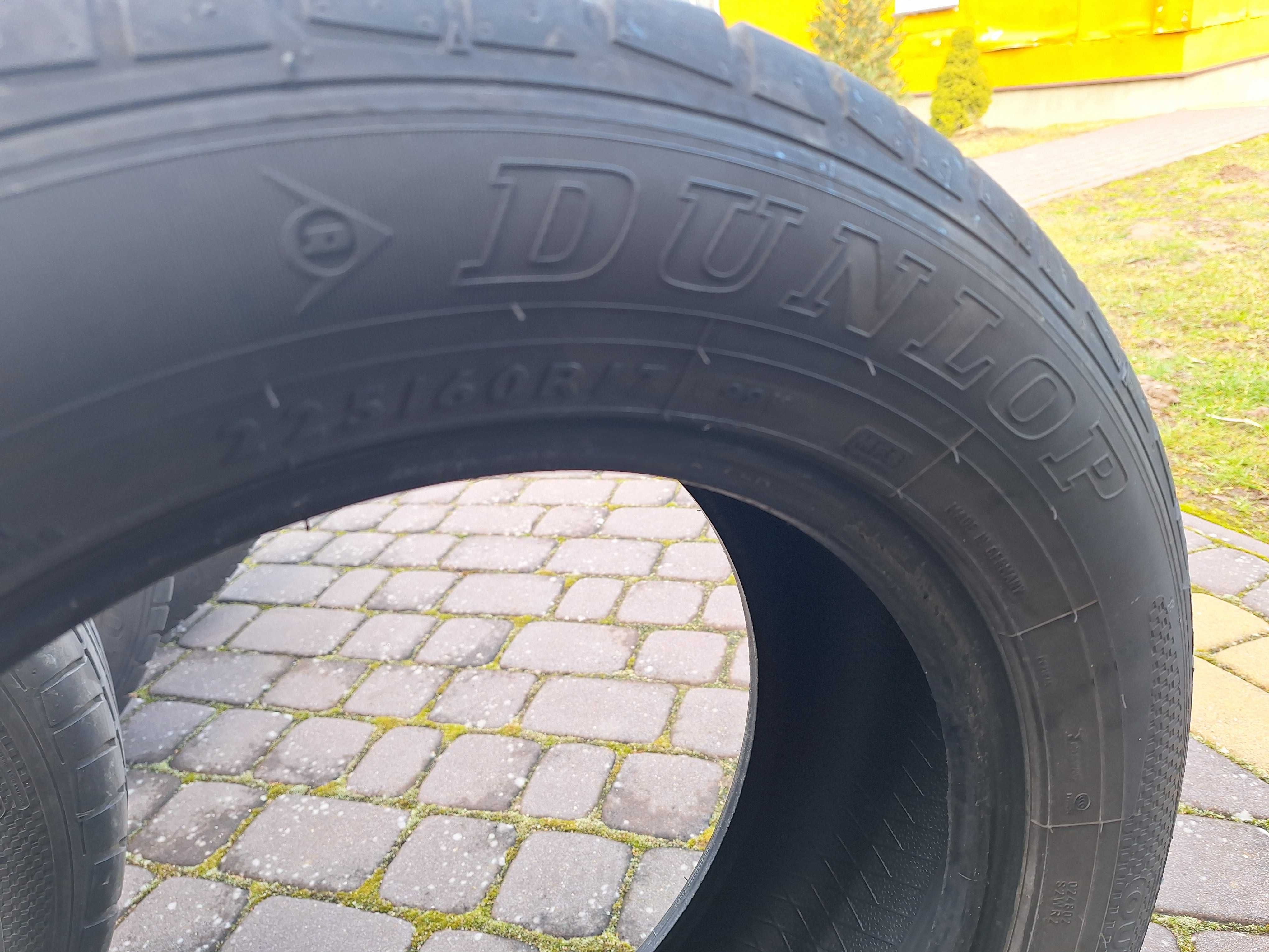 Komplet letnich opon Dunlop 225/60/R17