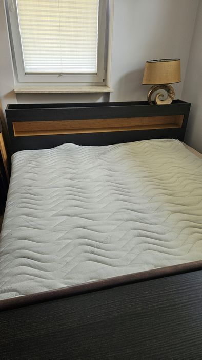 Łóżko sypialniane firmy Vox