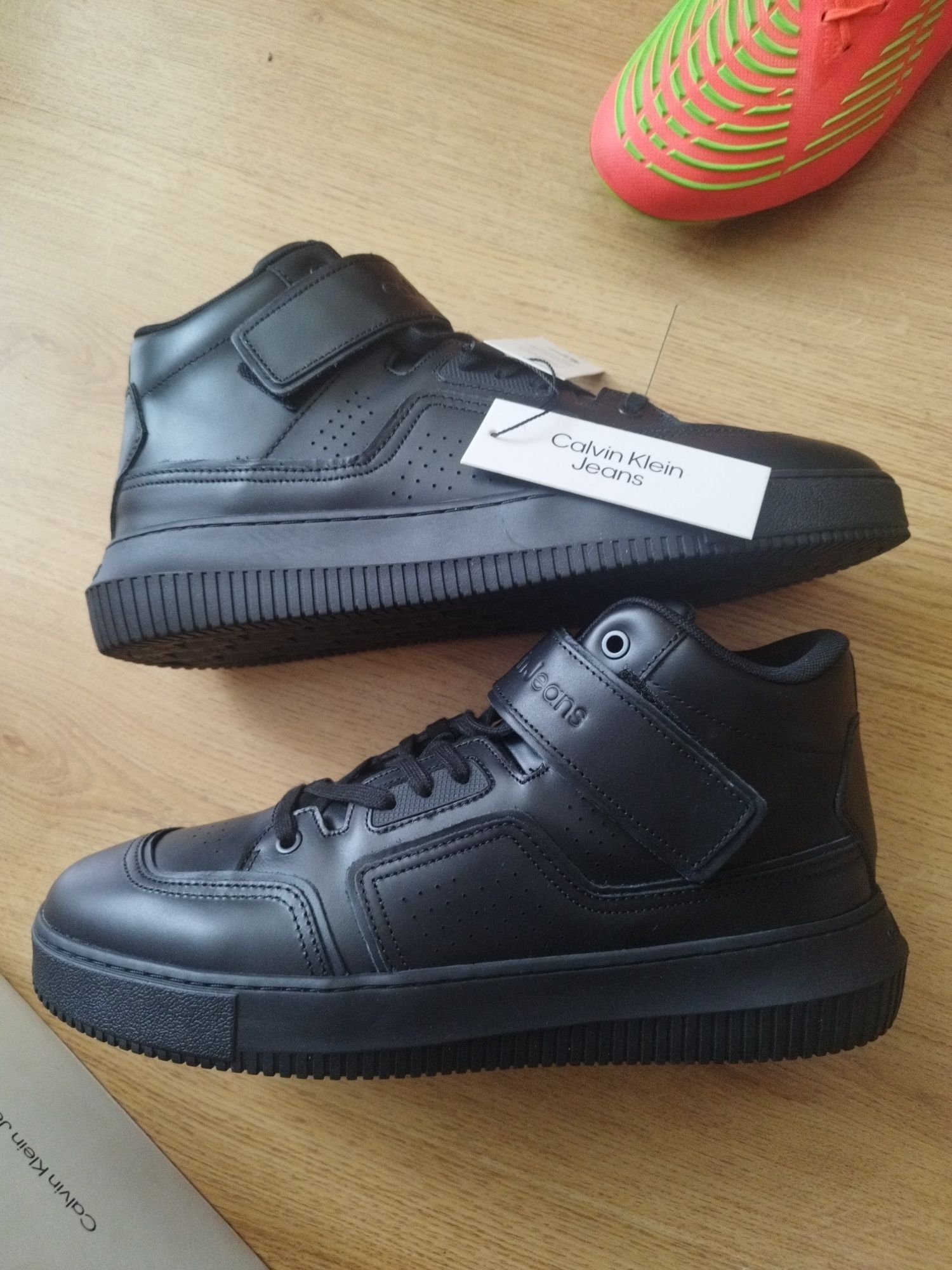 Calvin klein chunky cupsole laceup mid black 45 r.
