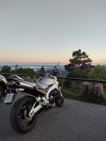 Suzuki gsr 600 bardzo ładny