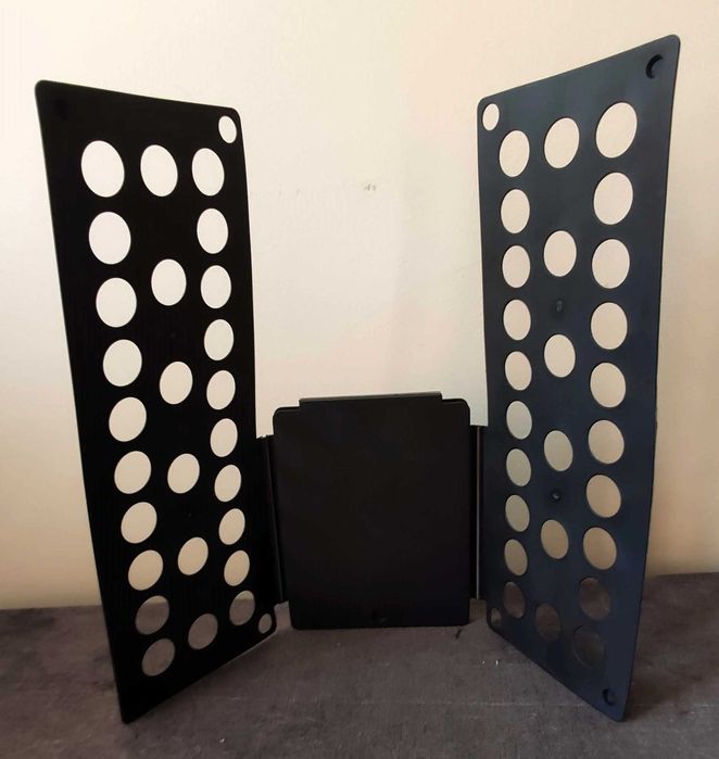 Dobrador roupa crianças