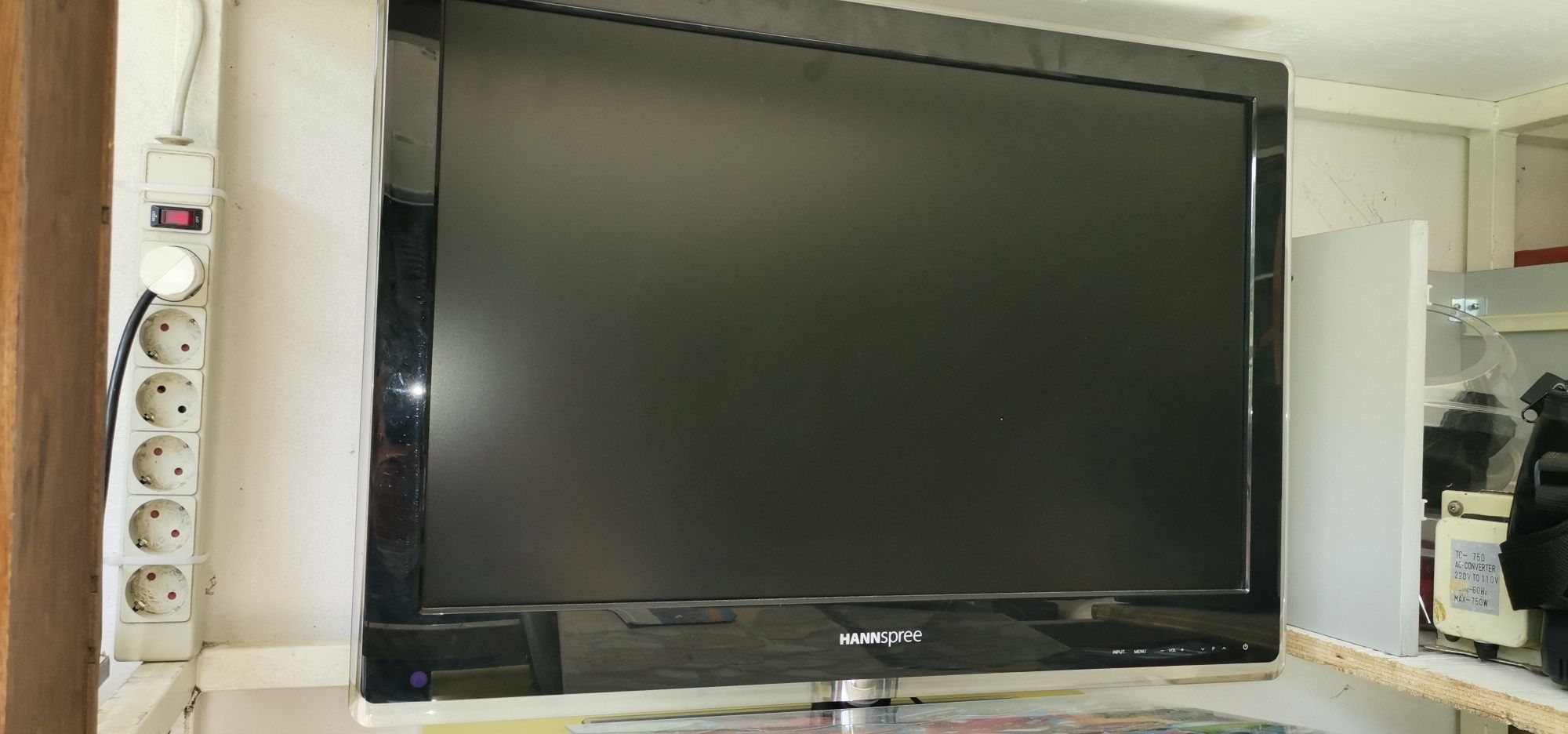 PS2 Slim + TV Hannspree LCD32"