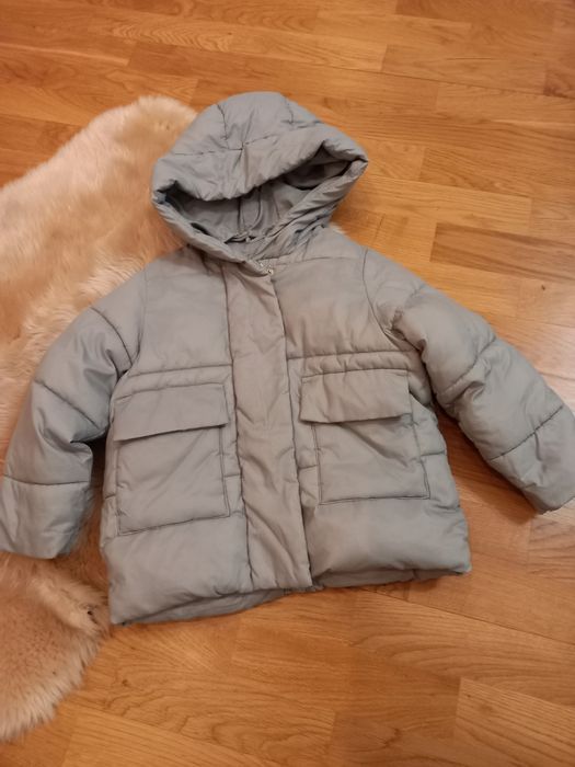 Курточка для дівчинки від Zara, 116 см.