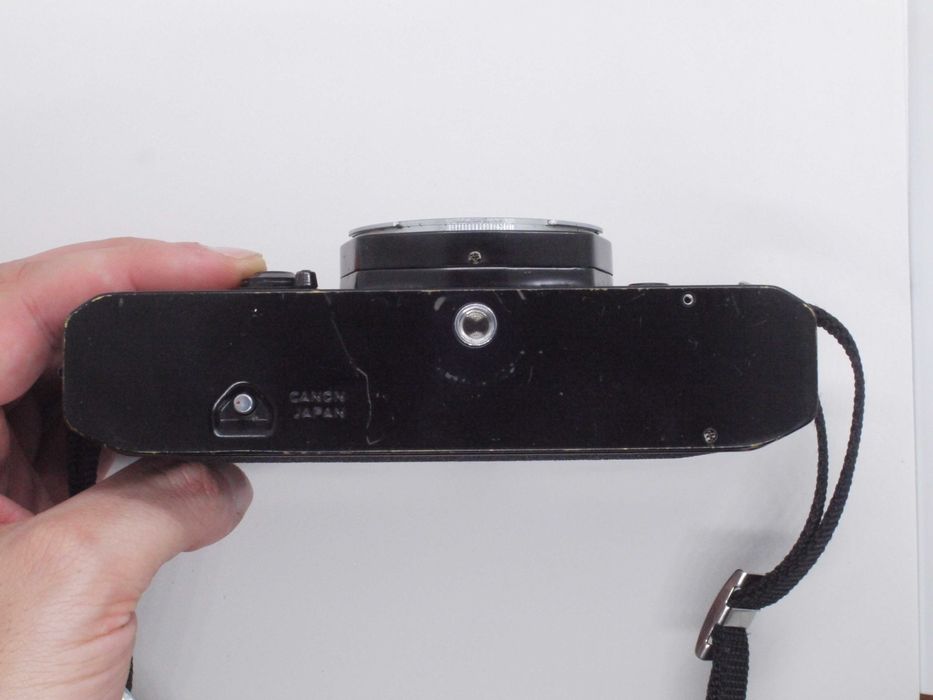 Canon FTb QL + Canon FD 50mm f1.8 S.C + Canon Speedlite 277T