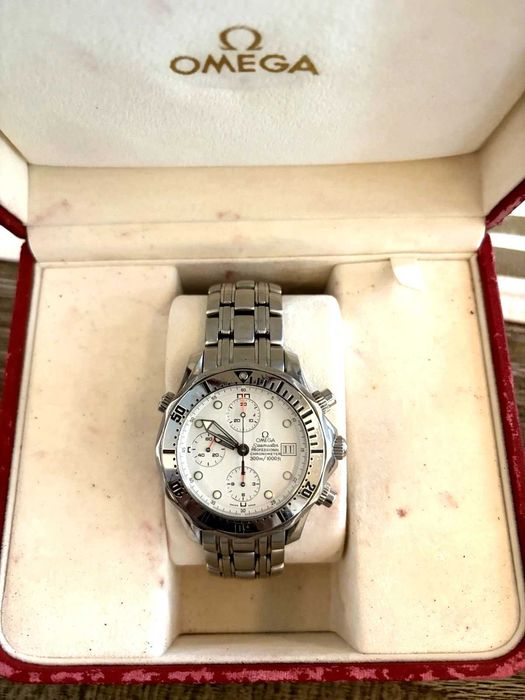 Cronógrafo Omega Seamaster Automático 300m