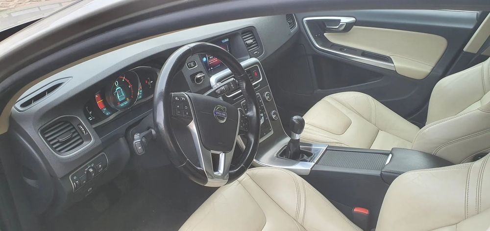 Volvo V60 Piekna sztuka, stan b. dobry!