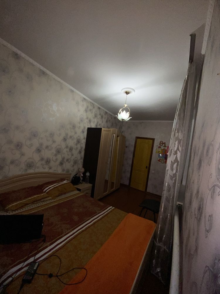 Продається будинок в місті Буринь