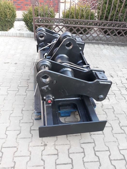 Szybkozłącze hydrauliczne Volvo L60-L90 do Doosan DL250-7, JCB 427/437