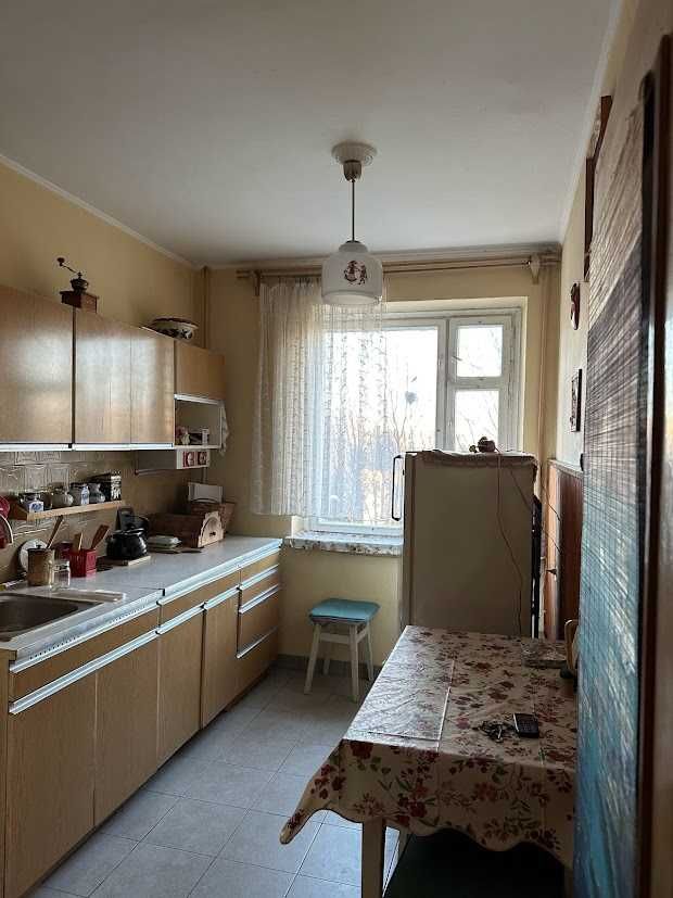 Продаж 3 кімн. квартири на Сихові, пр. Червоної Калини