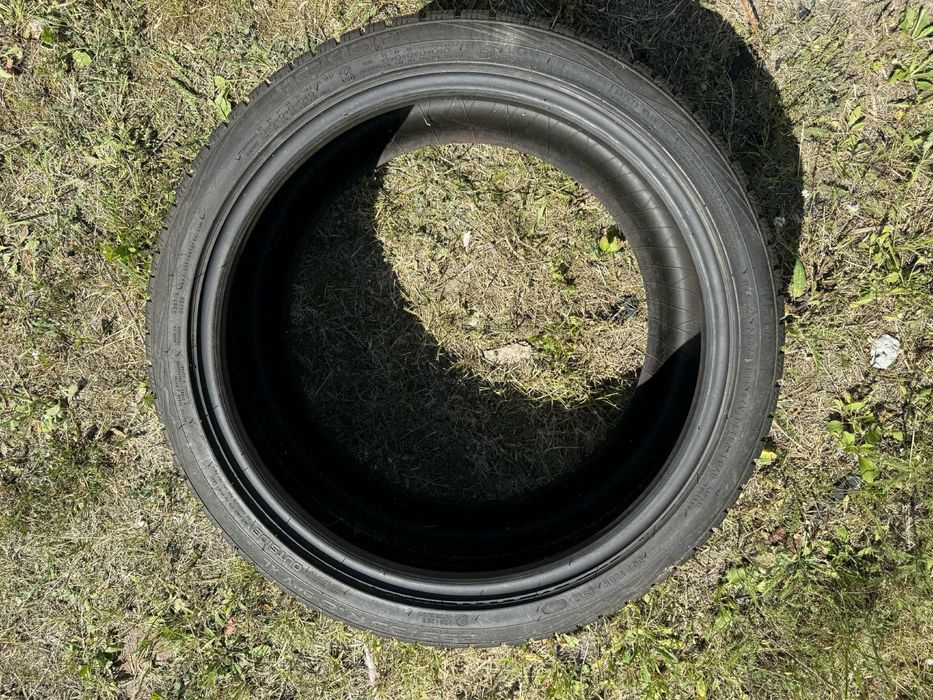 Opon zima 255/35/18 Nokian