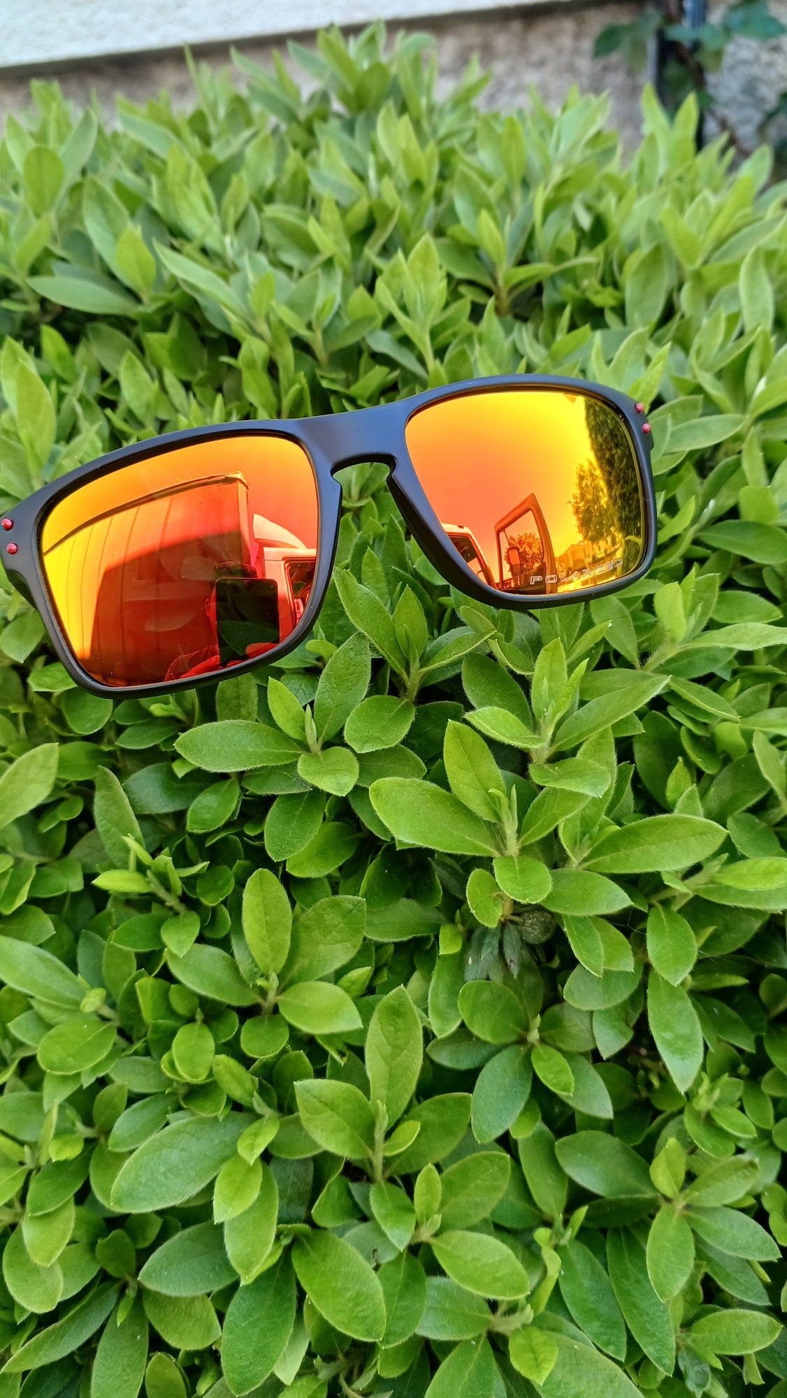 Oakley Holbrook  009102