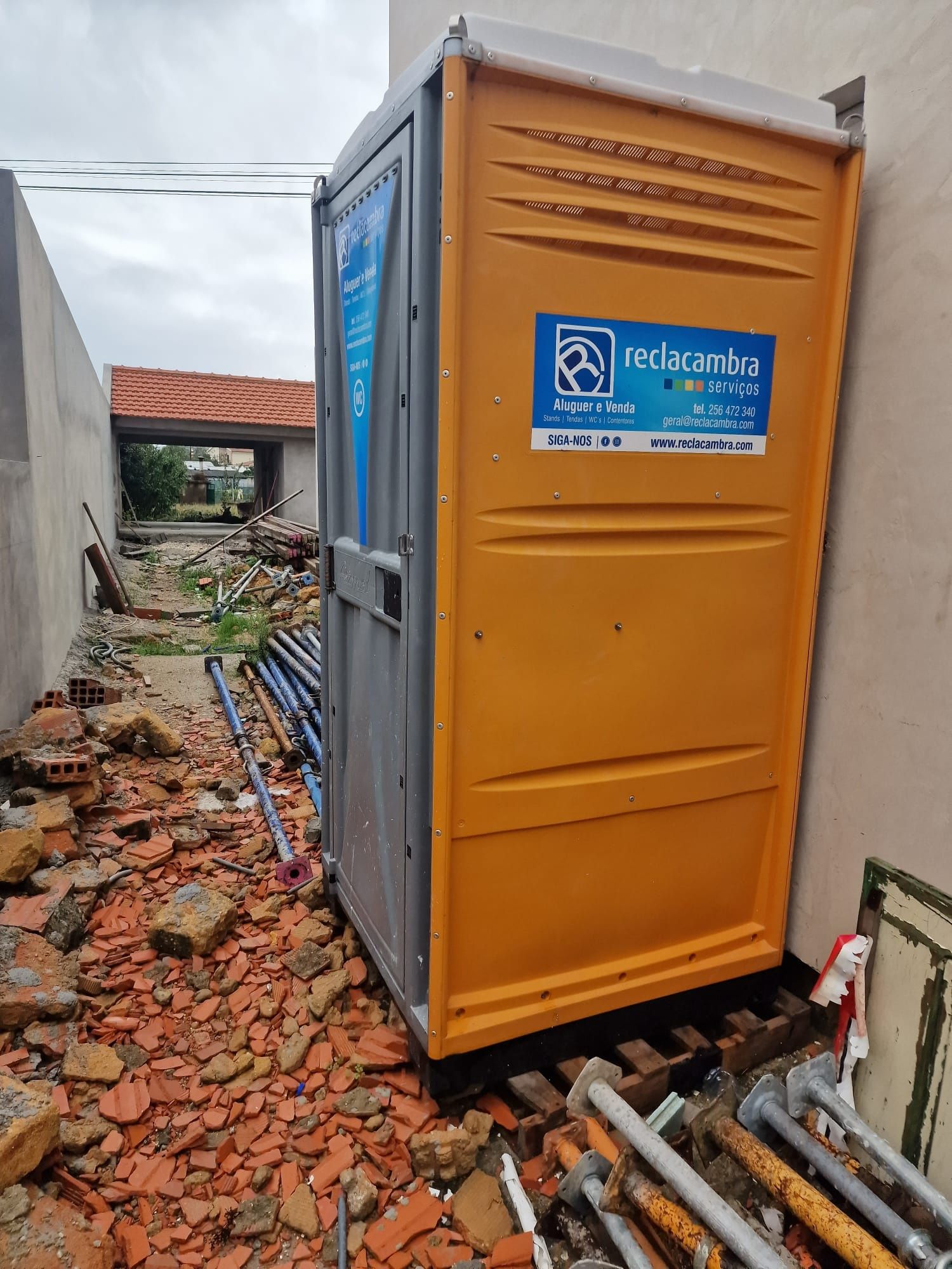 Casas de Banho Portáteis-Obras e Eventos
