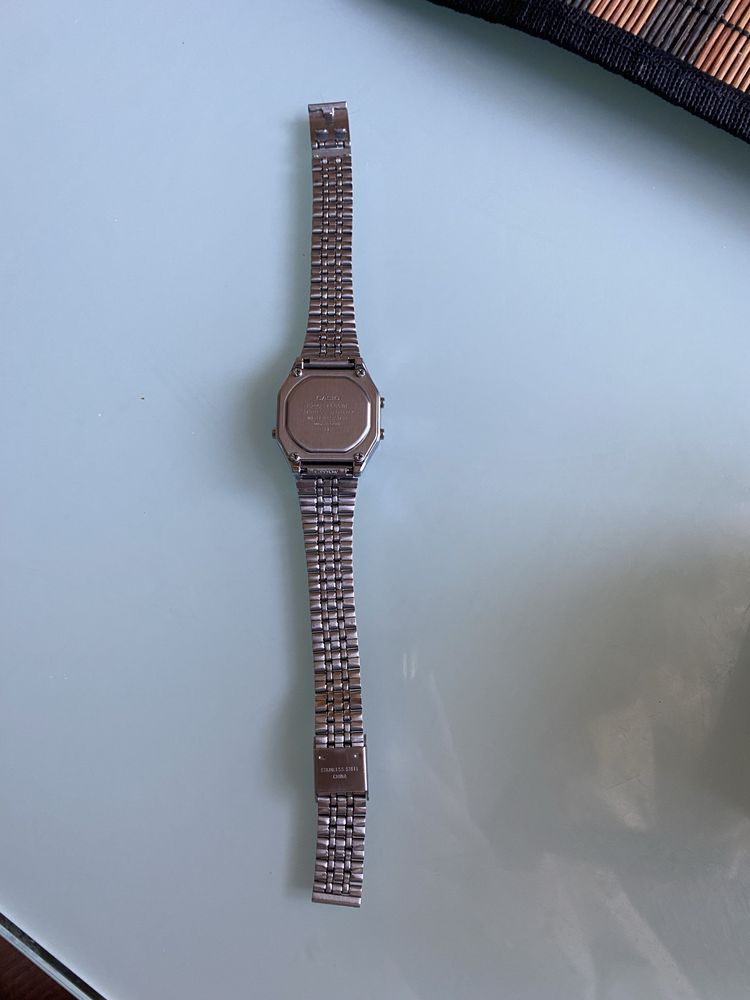 Наручний годинник CASIO LA680WA-1D оригінал