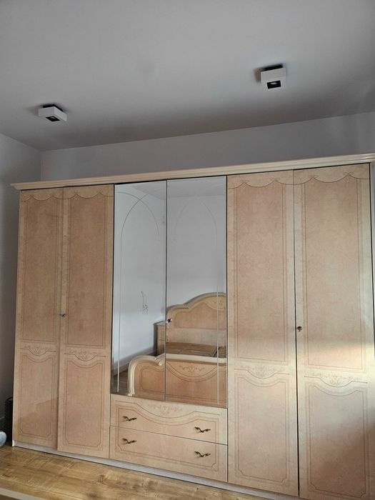 Sprzedam szafe z kompletu mebli