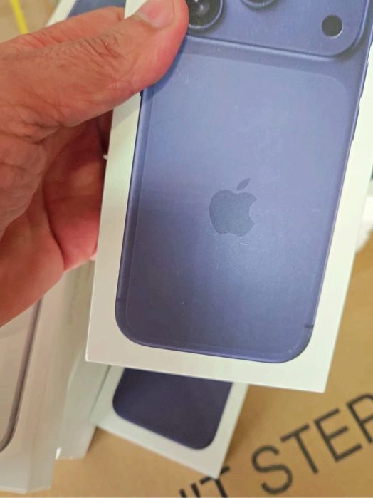 iPhone 17 Pro Max 256gb - Novos