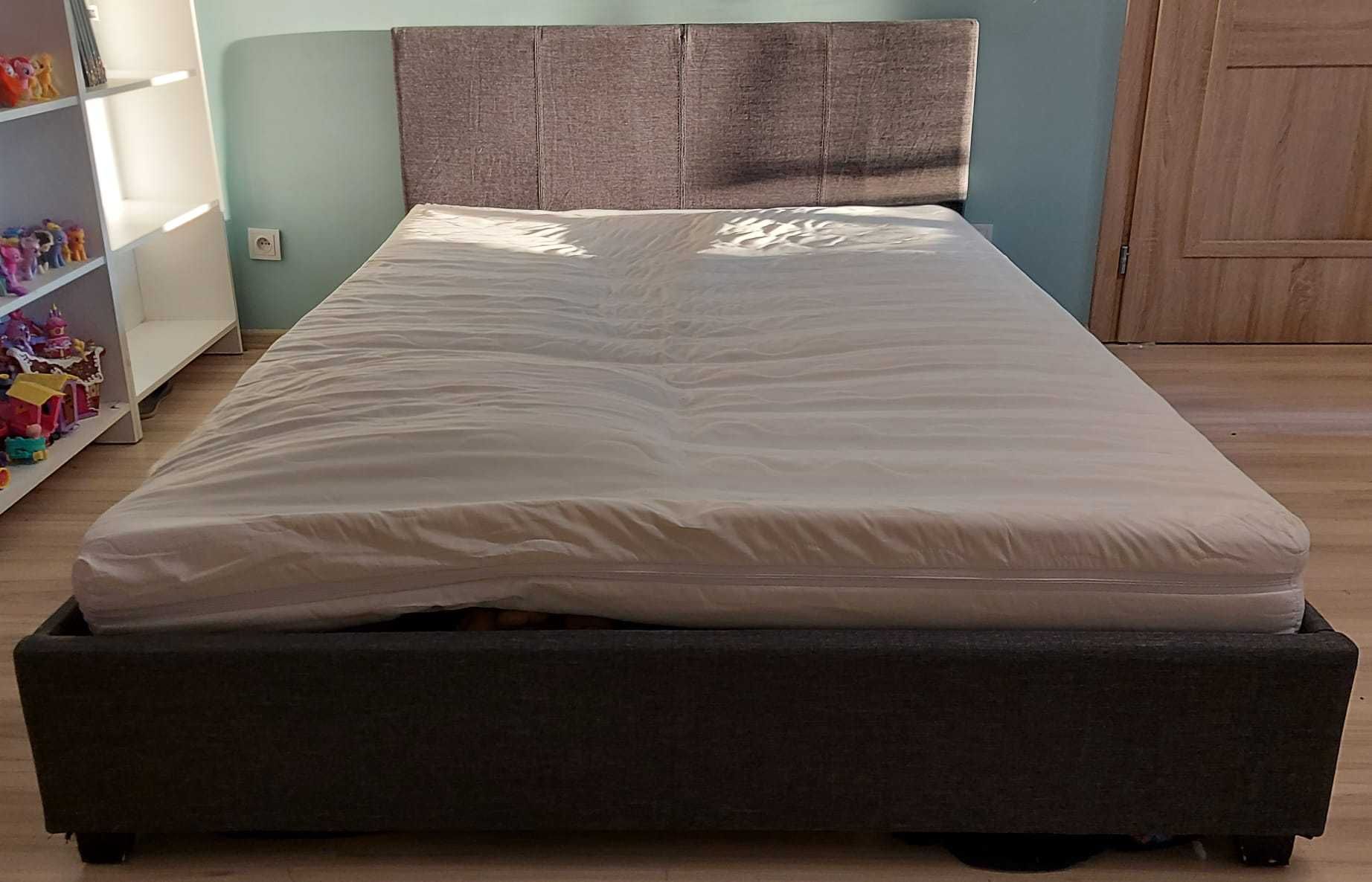 Łóżko z materacem sypialne. Materac sypialnia