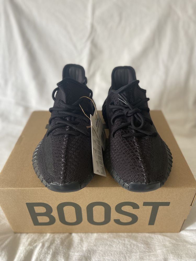 YEEZY Boost 350 V2 Onyx 42 e 42,5