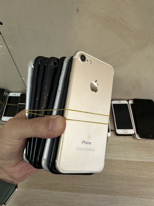 Lote 55 iPhones (Peças ou Reparação)