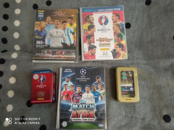 Idealny Prezent - MEGA Albumy Karty - Puszki piłkarskie kolekcje !!!