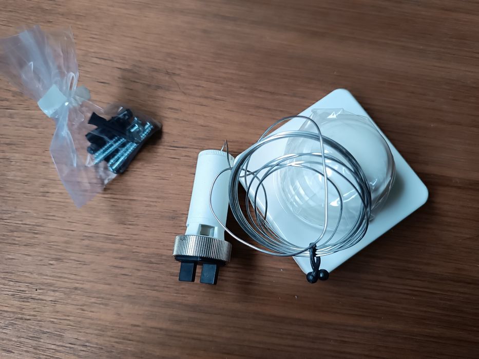 Głowica termostatyczna HERZ-Design M28x1,5 6-28°C kapilara 2m