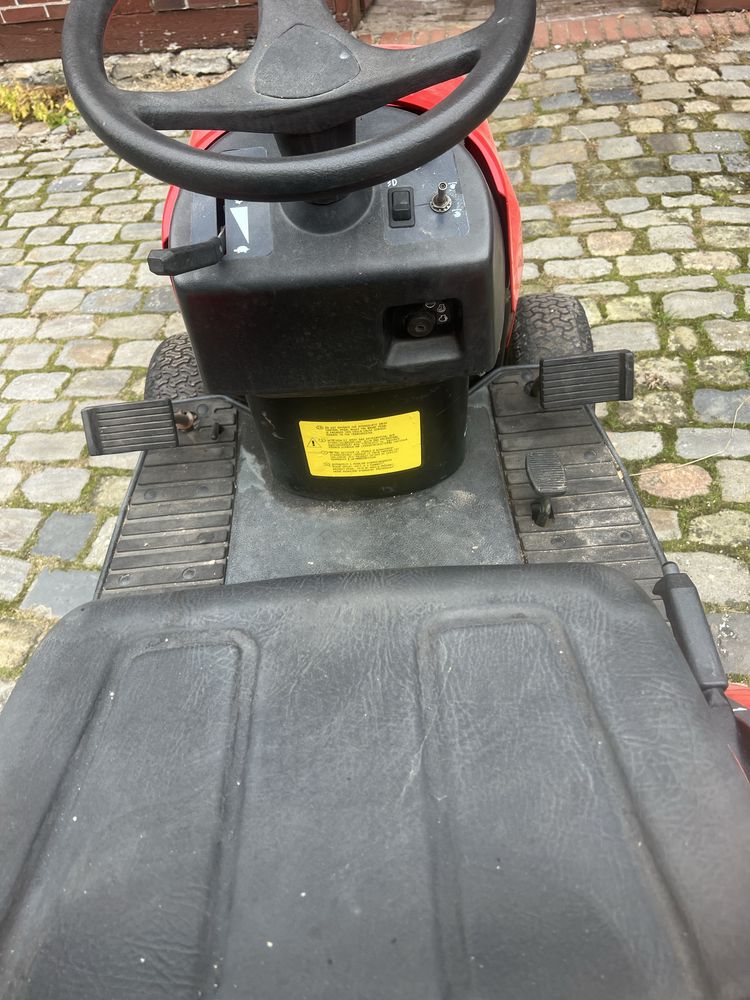 Sprzedam traktor kosiarkę