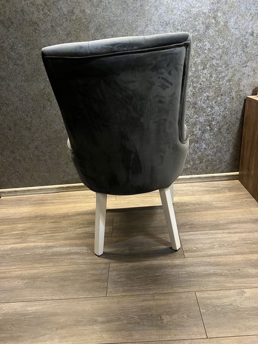 Стул,Стілець,Крісло, как новый 5шт цена за 1шт