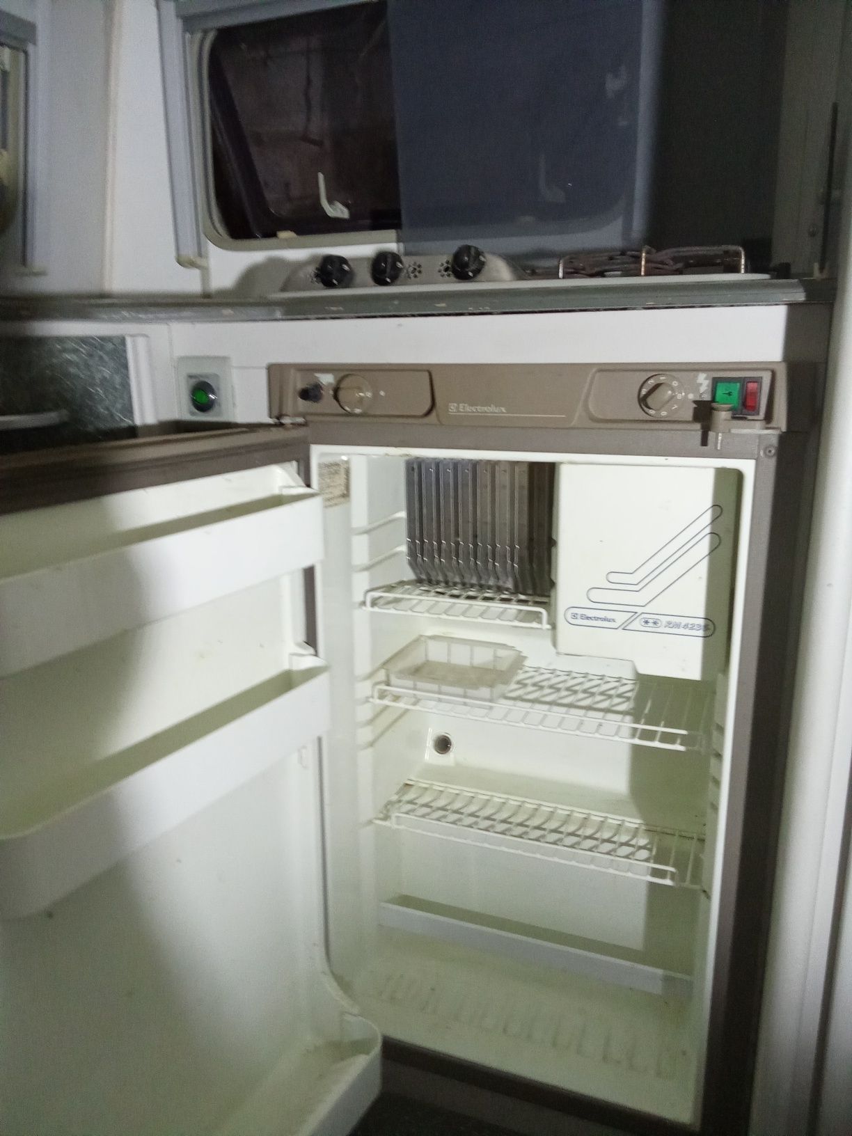 Продам прицеп дачу