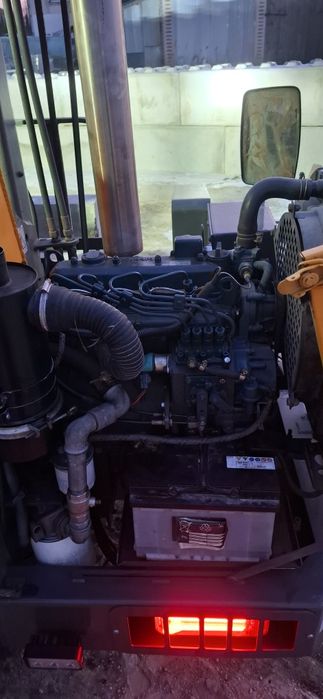 Układarka do kraweznikow samojezdna Transmanut, Probst, Optimas