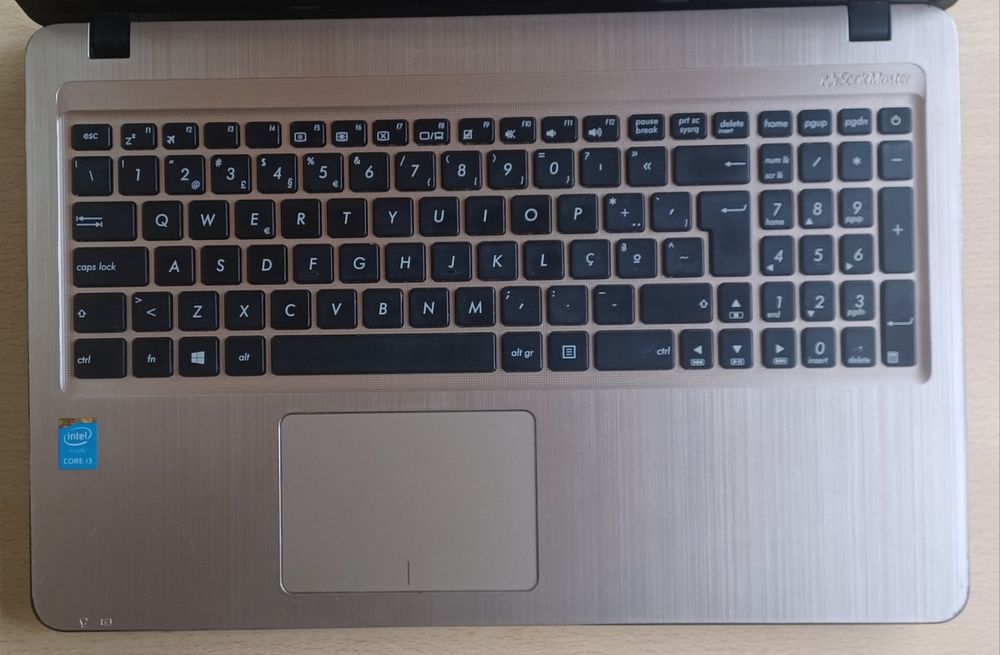 Portátil Asus A540L