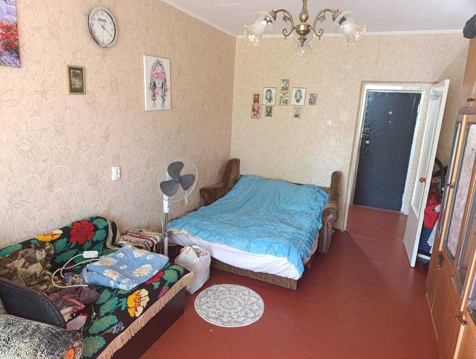 Однокімнатна квартира з автономним опаленням!