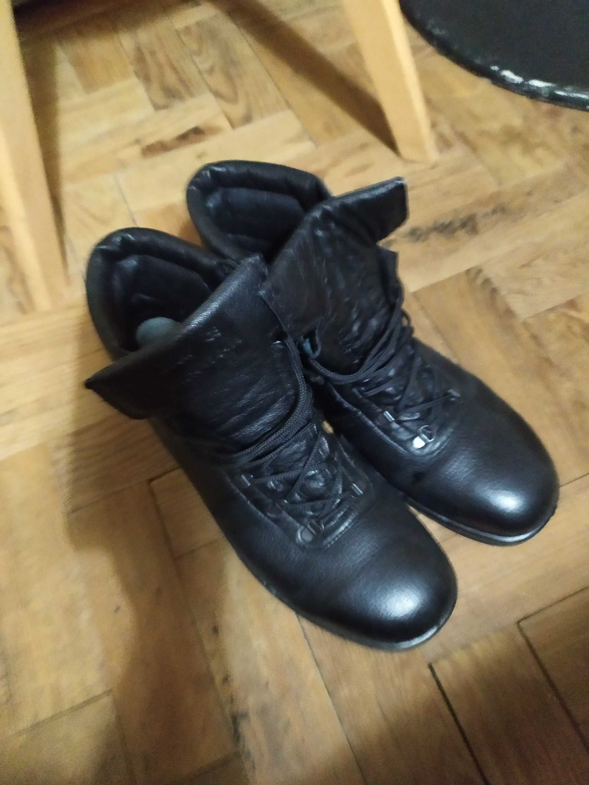 Botas trabalho 45