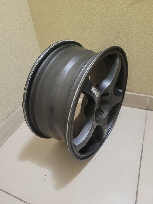 Диск легкосплавный R 15