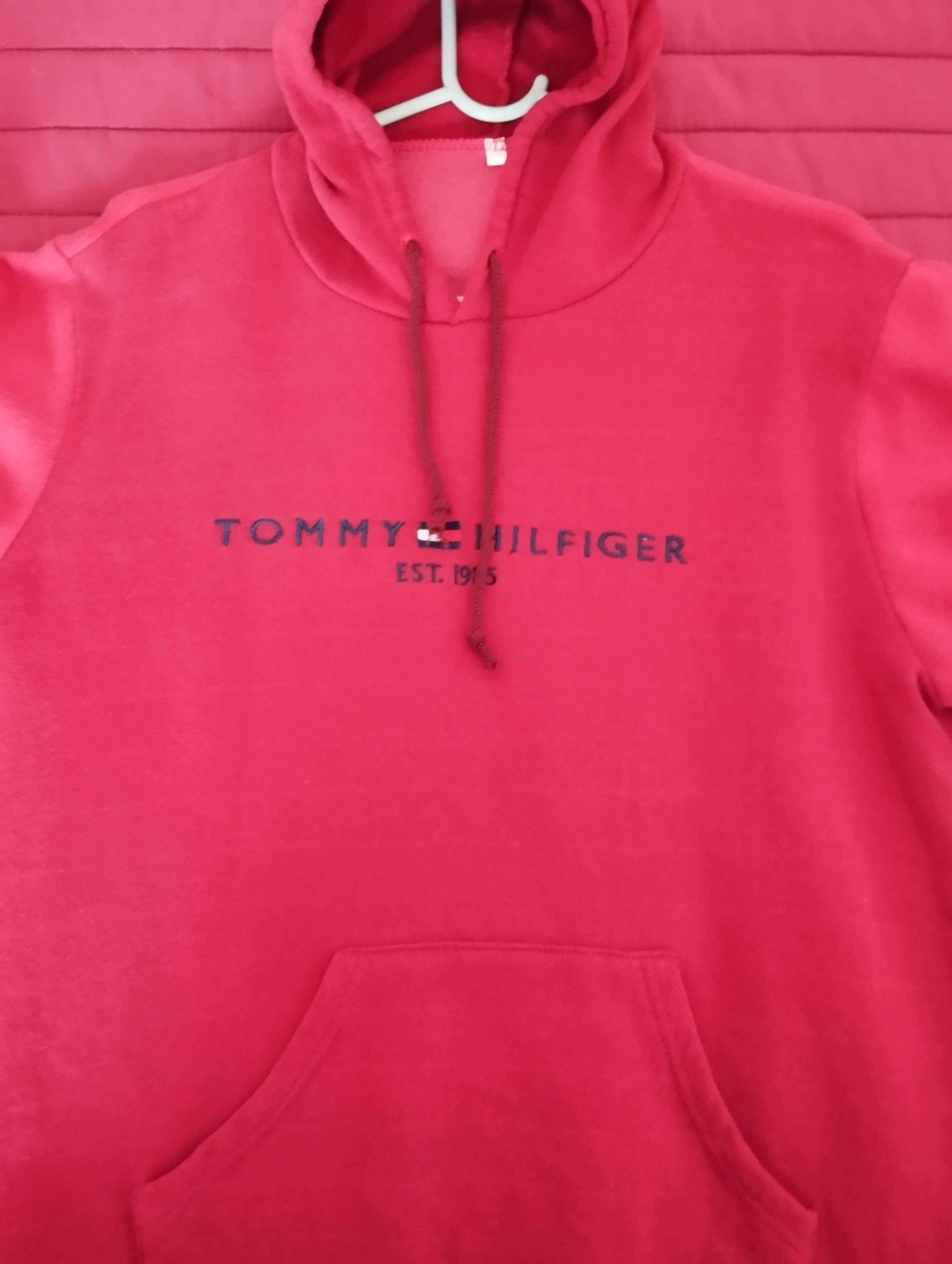 Camisola Vermelha com Capuz - Estilo Tommy Hilfige
