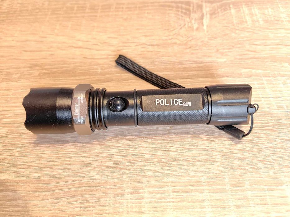 Latarka POLICE 80W ZOOM 2 akumulatory