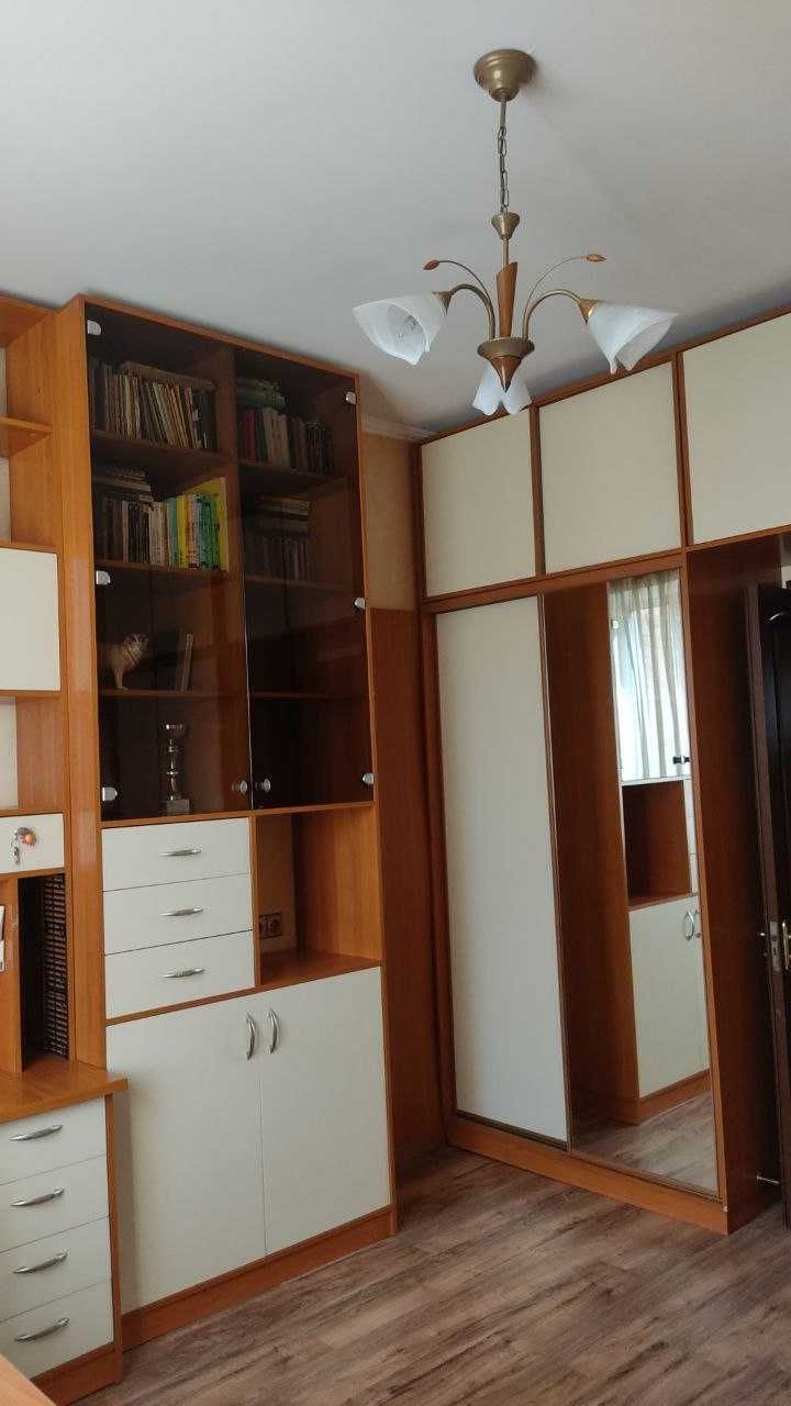 Продам 2-к. кв.в центрі, Центр. парк. Іподром. 56 м2, ремонт