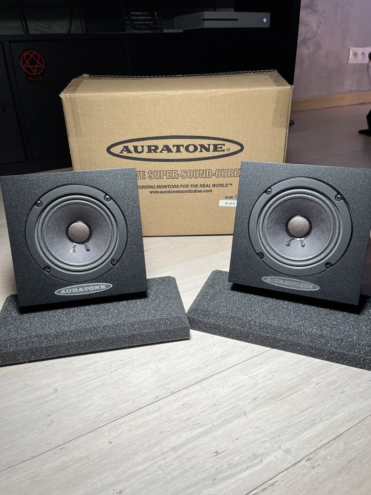 Auratone 5C Active Sound Cube Black (monitory stydyjne)
