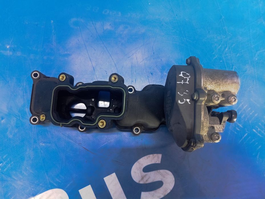 Колектор випускний Audi Q7 розборка шрот випускной Ауді кю7 ку7