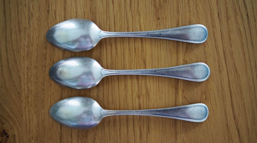 Stare łyżeczki platerowane, sygnowane Wellner Silber