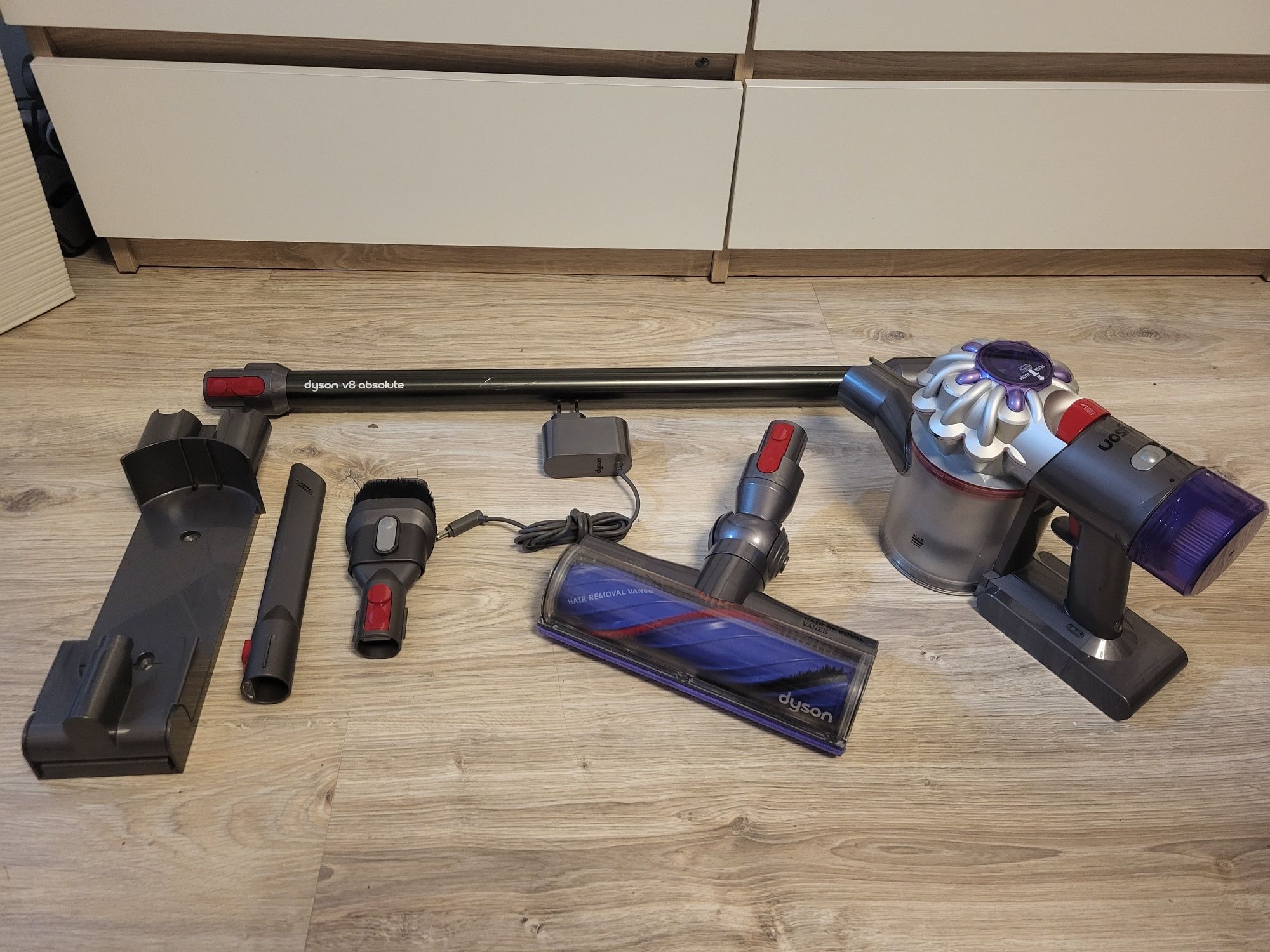 Odkurzacz Dyson v8 absolute sv25 Nowy model bezprzewodowy pionowy
